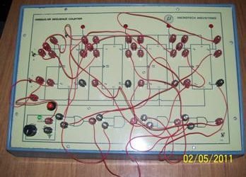 P.N. Sequence Generator Trainer (Irregular Sequence Counter)